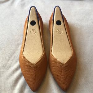 Brand New Rothy’s The Point in Fawn Size 10.5